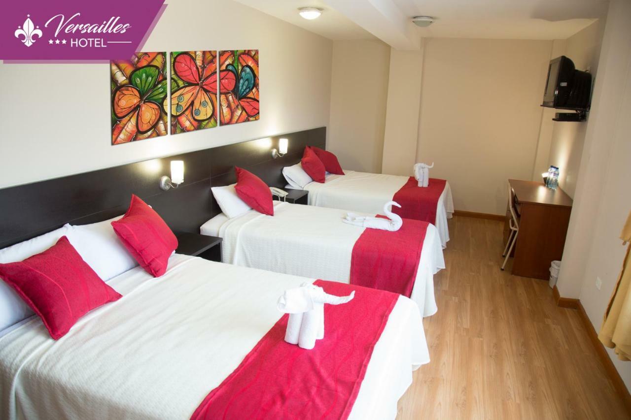 Hotel Versailles Ambato Exterior foto